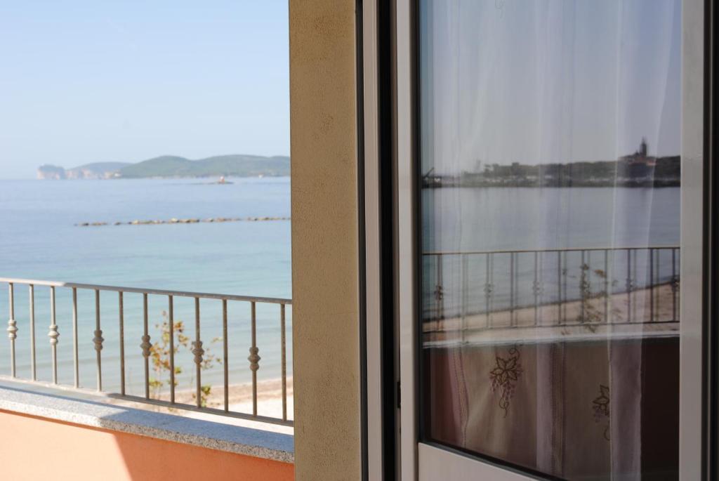 Guest House Sea Rooms Alghero Værelse billede